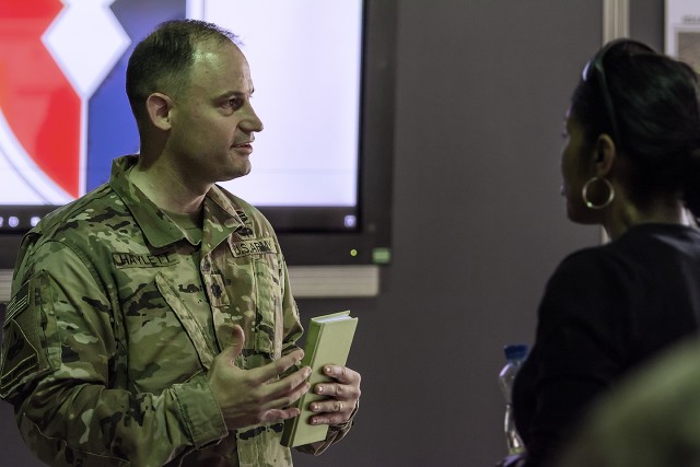 Army Executive makes first trip to Kuwait, talks logistics with 401st Army Field Support Brigade