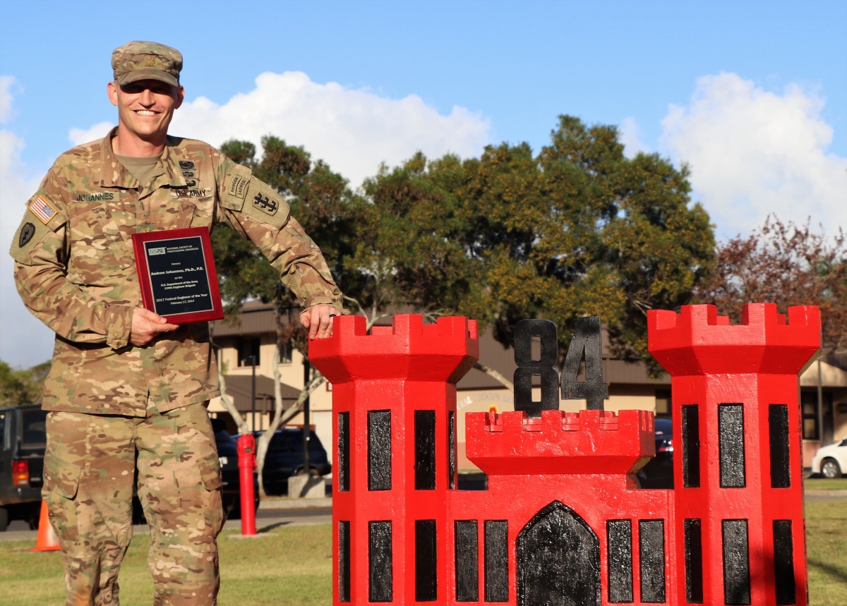 Meet Your Army: U.S. Army Officer Wins Federal Engineer Of The Year ...