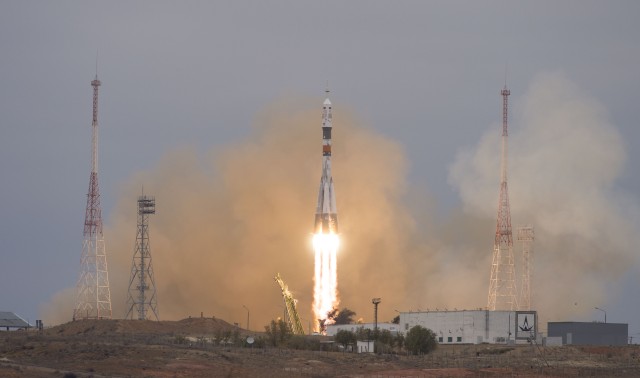Space station 'great model for society,' says astronaut