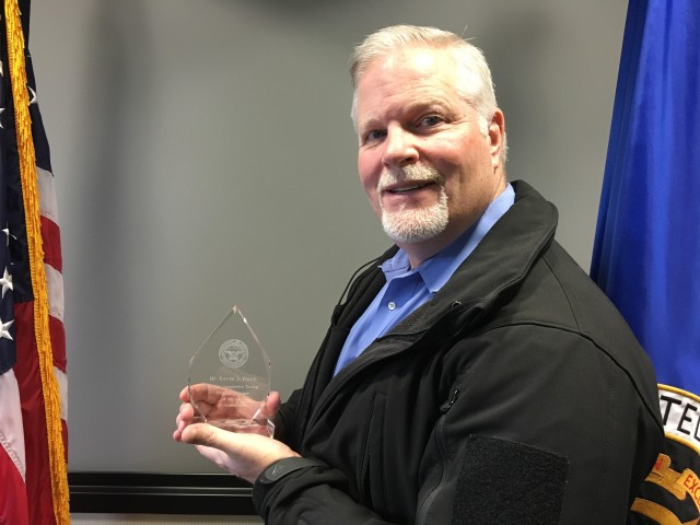 Army PEO Soldier program managers receive OSD award for Foreign Comparative Testing program