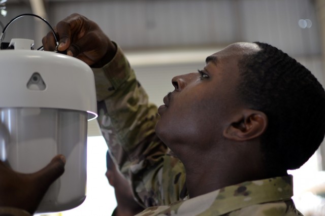 Signaleers aid brigade in going wireless for comms