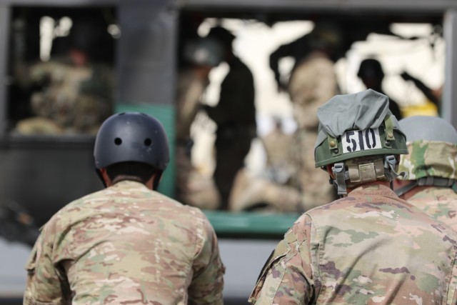 USARCENT's first Air Assault Course graduates students