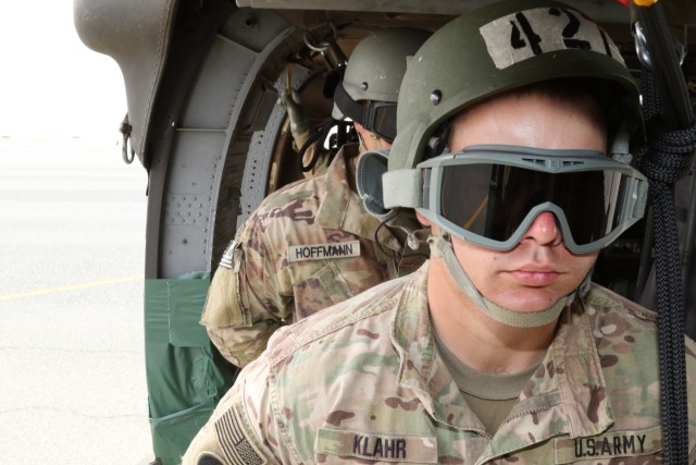 USARCENT's first Air Assault Course graduates students