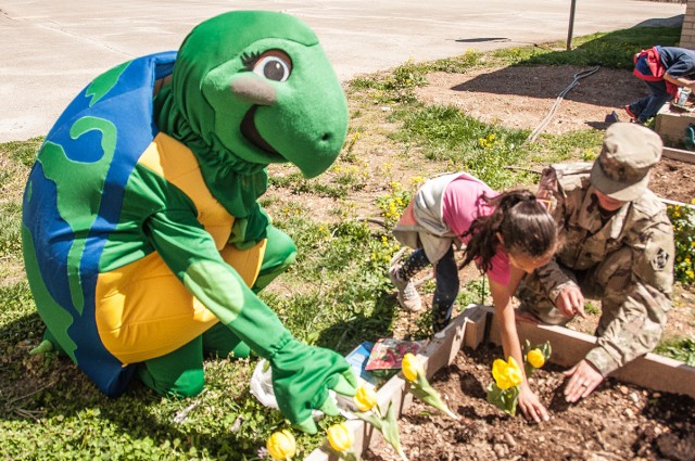 Clean Water Casey returns to promote Fort Leonard Wood Earth Day Celebration