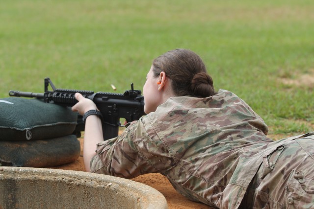 780 MI BDE Best Warrior - M4 Rifle Qualification