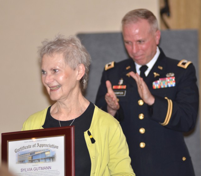 Holocaust victim shares story of survival with Fort Hood community
