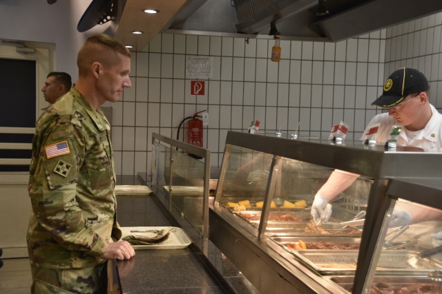 Lunch with SMA Dailey: 2CR Soldiers talk modernization, training and mentorship