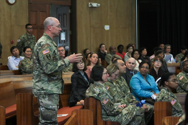 We are moving: USAG Yongsan updates service members, families on transformation and relocation