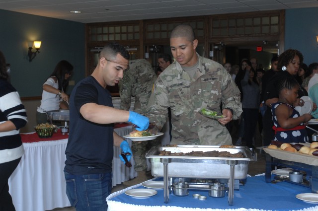 Warrior Banquets honor tradition at Fort Leonard Wood