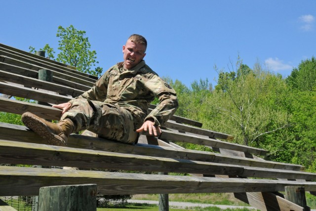 Tennessee Soldiers advance to Regional Best Warrior competition