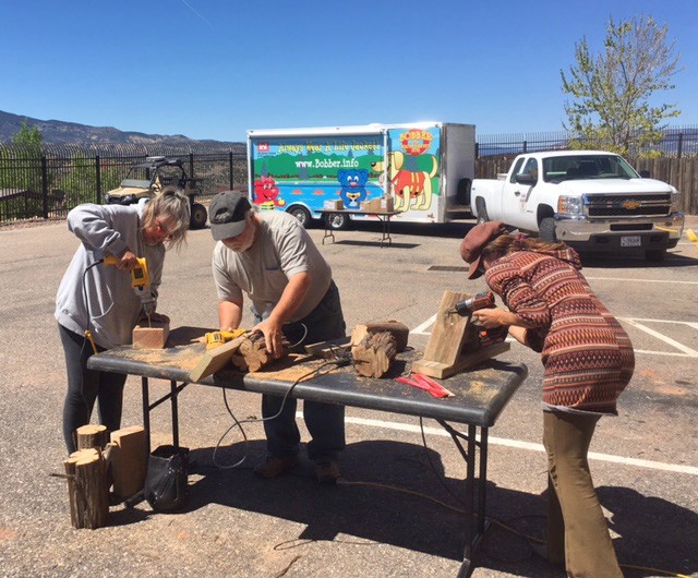 Volunteers Observe Earth Day Assisting Pollinators at USACE Lake