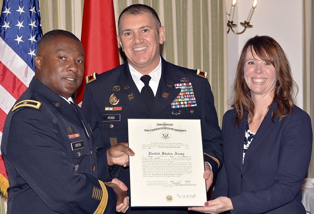 LOGCAP Support Brigade deputy commander promoted to colonel | Article ...