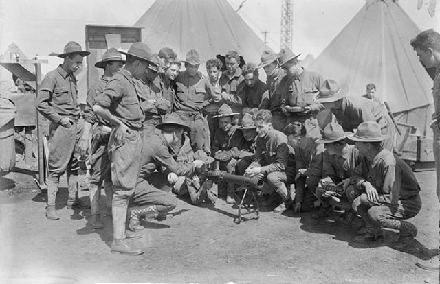 U.S. Army soldiers conduct training with a Lewis machine gun