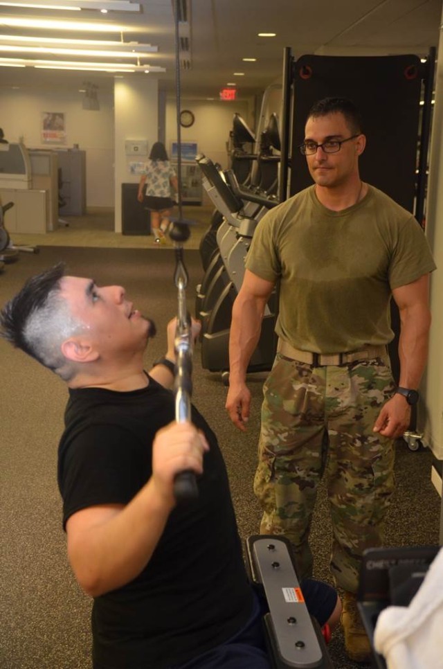 Luis Ordinola follows the expertise of Master Fitness Trainer