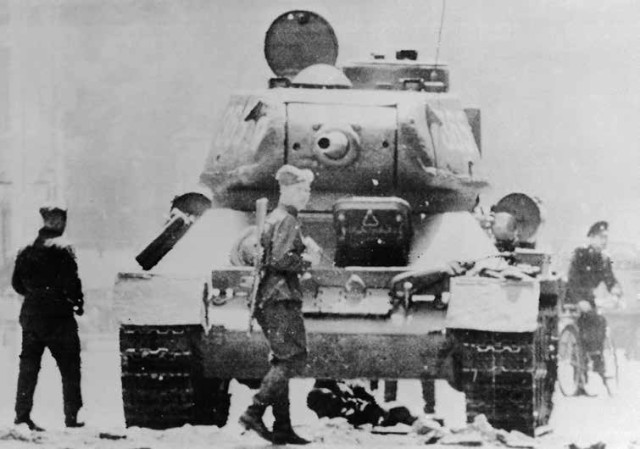 Countdown to 75: the Cold War takes a new turn