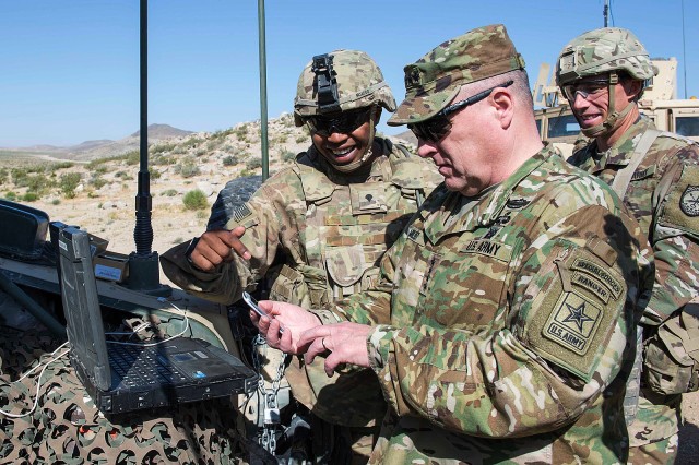 Army Chief of Staff visits cyber Soldiers at NTC