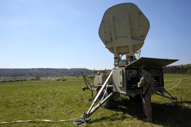 Signal Soldiers train, validate "fight tonight" capabilities