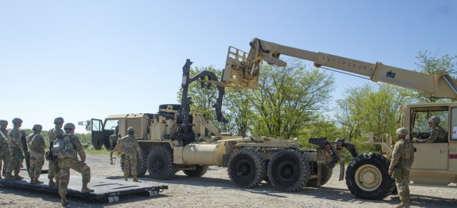 National Guard members join forces in disaster response exercise
