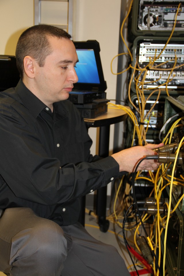 Outstanding Para-Professional (Non-supervisory), Technical, Scientific and Program Support
