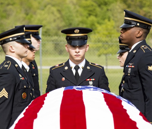 Army Guard funeral honor guard members hone advanced skills during two-week training