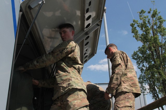 4th Infantry Division Soldiers showcase rapid deployment skills