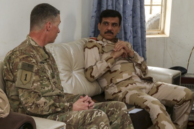 Combined Joint Forces Land Component Command leaders discuse future operations in Mosul