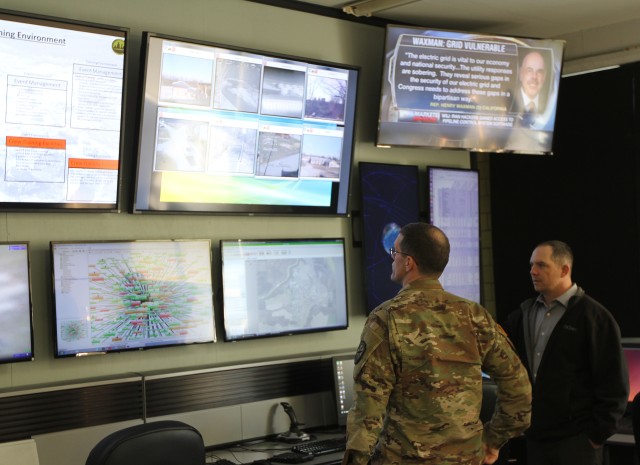 Briefing cyber training capabilities at MUTC