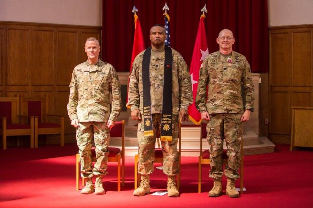 Army gets first Islamic division chaplain