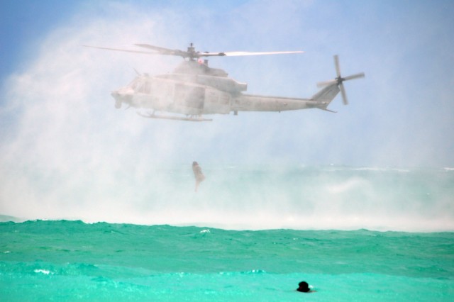 Soldiers, Marines conduct helocast operations off Hawaiian coast