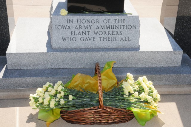 'Fallen' Patriots honored during Iowa Ammo Plant's Memorial Ceremony