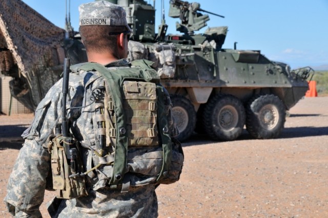 CECOM CSM brings Changing Character of Warfare training to C4ISR Community