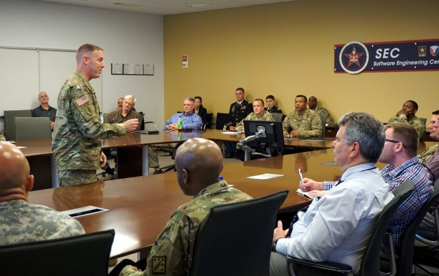 CECOM CSM brings Changing Character of Warfare training to C4ISR Community