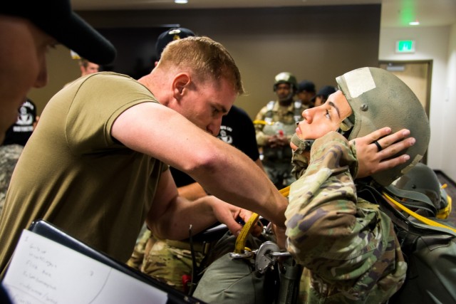 Keeping Excellence in the Family: Married couple become Jumpmasters together