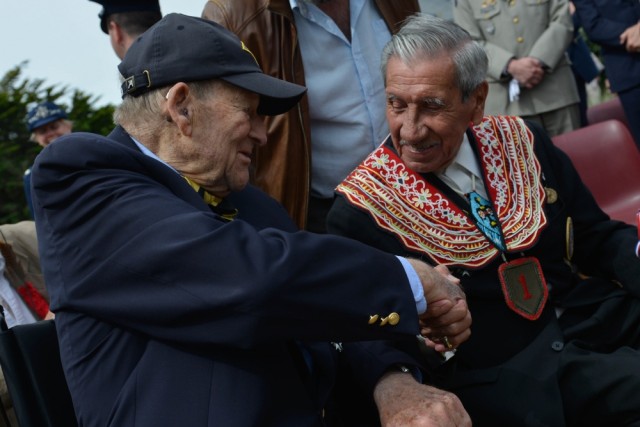 New memorial honors Native American sacrifice on D-Day