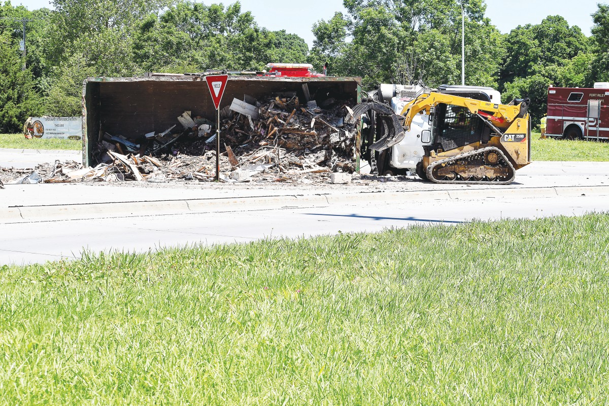 Truck mishap brings out best of Fort Riley's emergency services ...