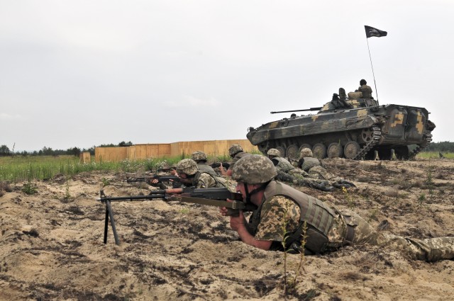 With U.S. help, Ukraine may put brigades through new combat training center by 2018