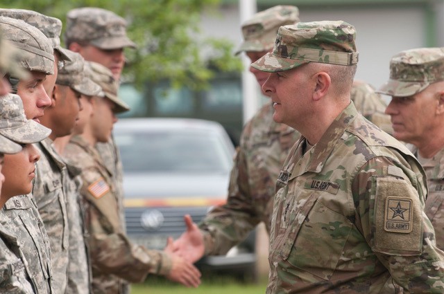 Minnesota Guardsmen welcome director of the Army National Guard and Croatian Partners during Exercise Saber Strike 17