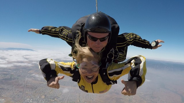 Flying High with Golden Knights, Educators catch glimpse of Army Life up Close and Personal