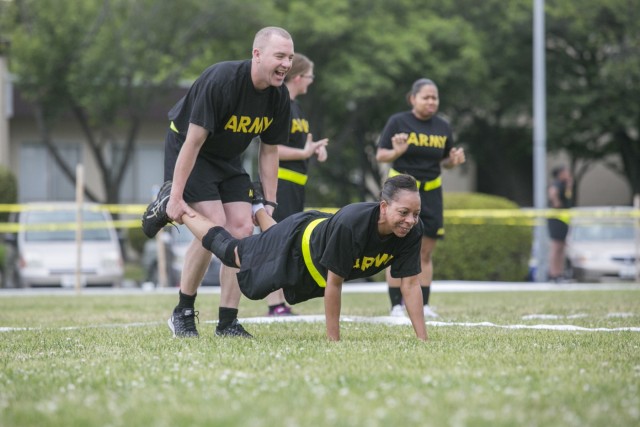 Camp Zama Soldiers team up, empower women together