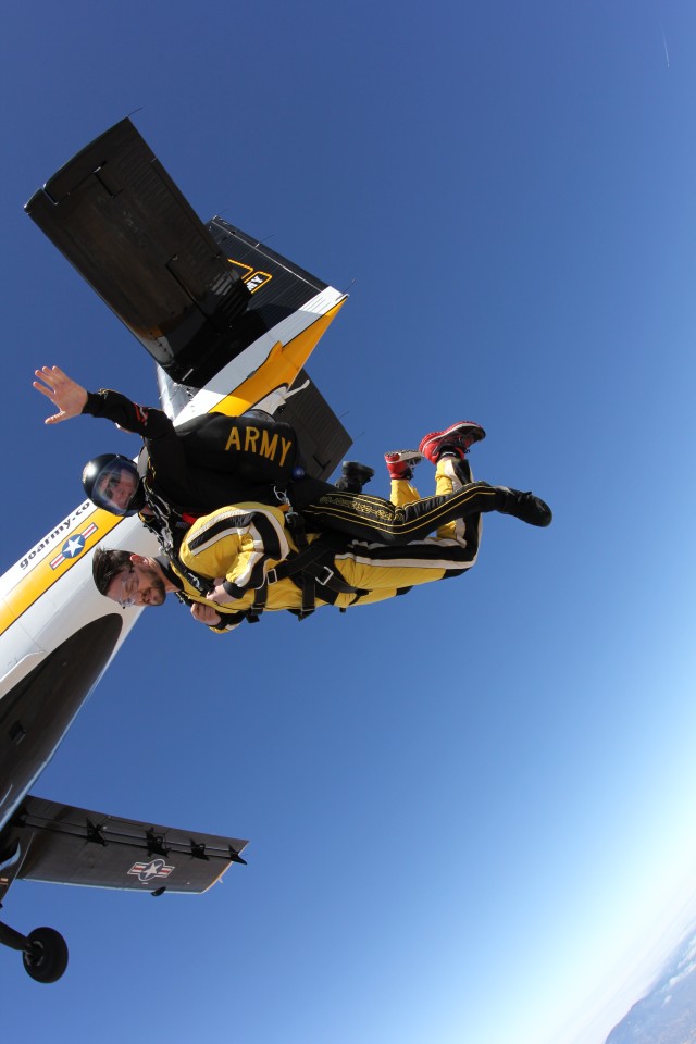 Flying High with Golden Knights, Educators catch glimpse of Army Life up Close and Personal 