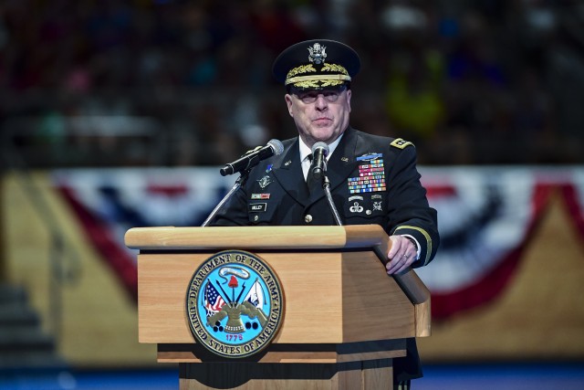 In nation's capital, 35 future Soldiers swear in on Army's 242nd birthday