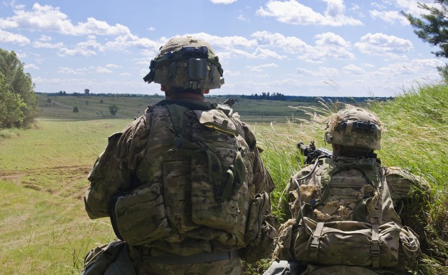 eFP Battle Group Poland: Transitions to 'Defense' during the Saber Strike 17 FTX