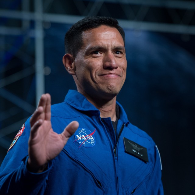 Army surgeon selected for NASA space program