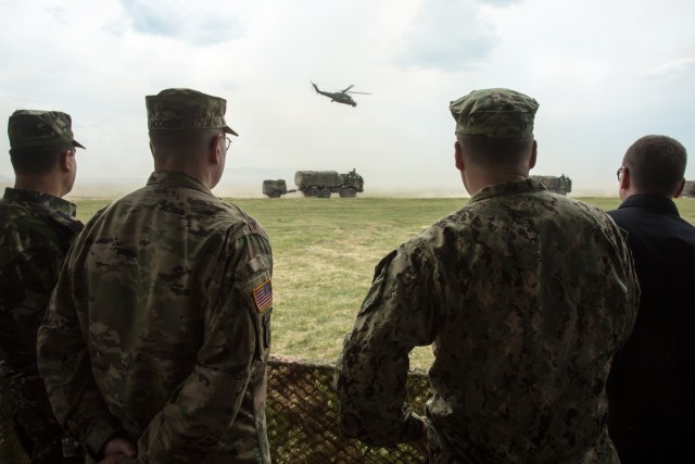 Distinguished Visitors observe eFP Battle Group Poland's combat power