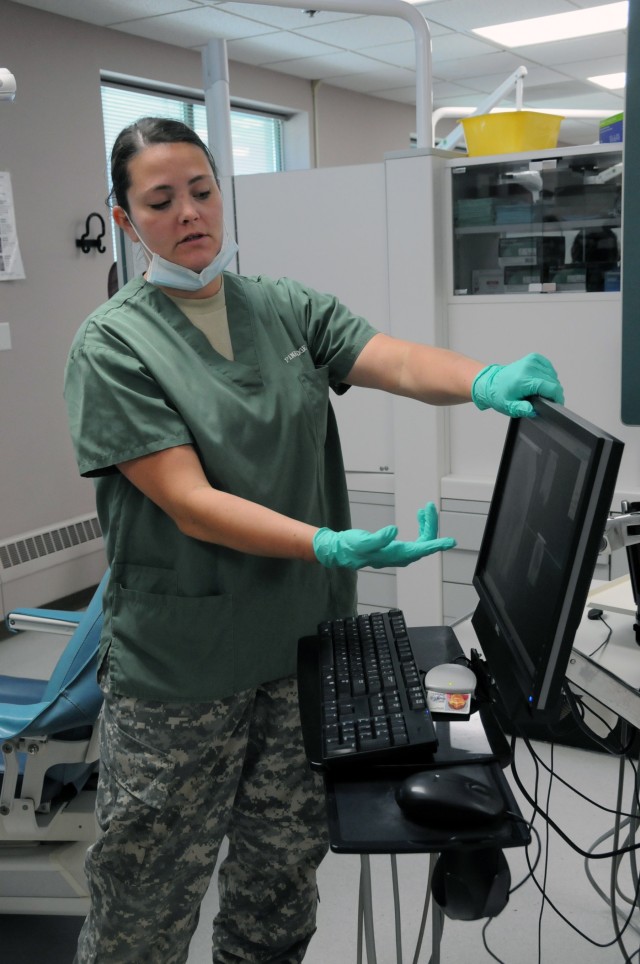 ARMEDCOM Soldiers bring smiles to faces at Pine Ridge Hospital