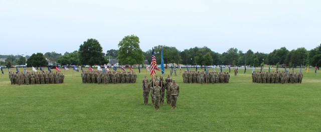 742nd Military Intelligence battalion welcomes new commander