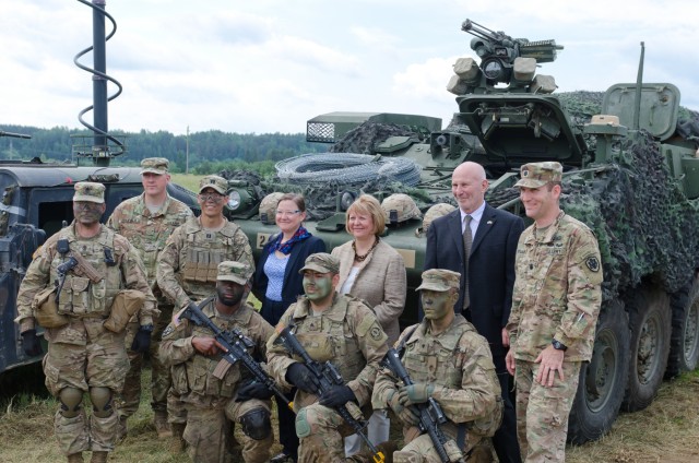 Lithuanian President and NATO Secretary General visit Saber Strike