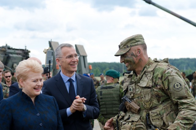 Lithuanian President and NATO Secretary General visit Saber Strike