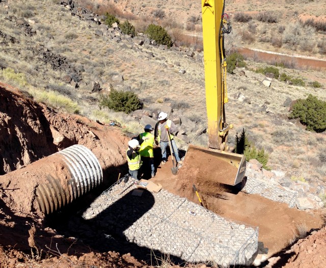 USACE Collaborates with BLM for Jemez Dam Road Maintenance