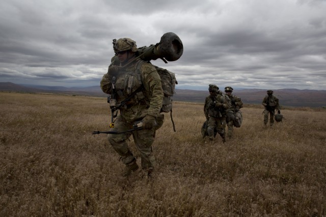 Bayonet Division trains thousands at Yakima